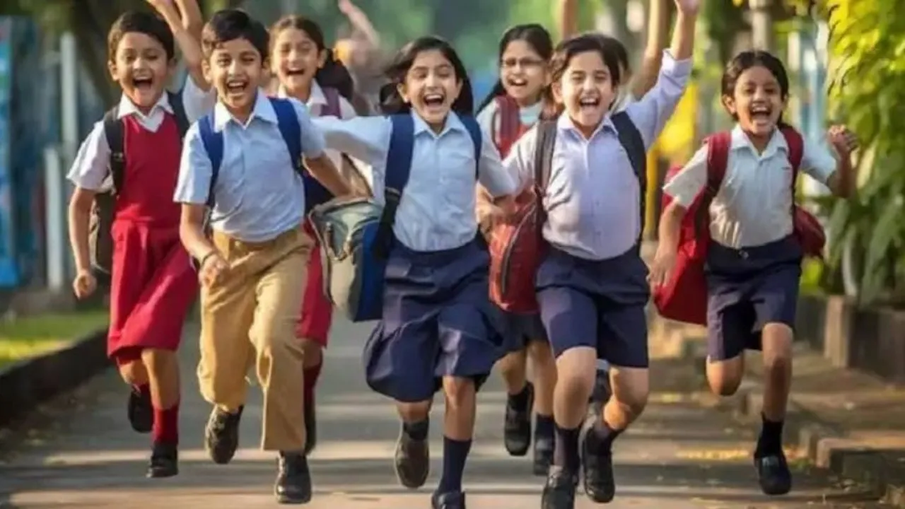 వరుస సెలవులు… విద్యార్థులు, ఉద్యోగులకు ఊరట