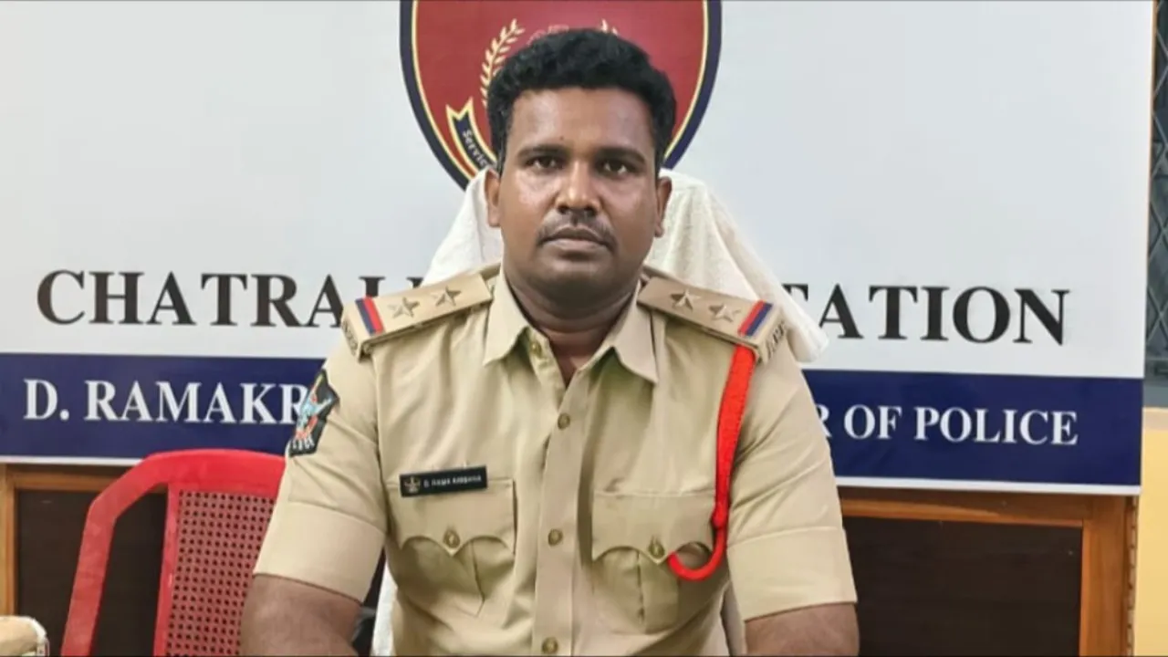 వాట్సాప్ ఫైళ్లపై జాగ్రత్తలు  చాట్రాయి ఎస్‌ఐ డి. రామకృష్ణ హెచ్చరిక