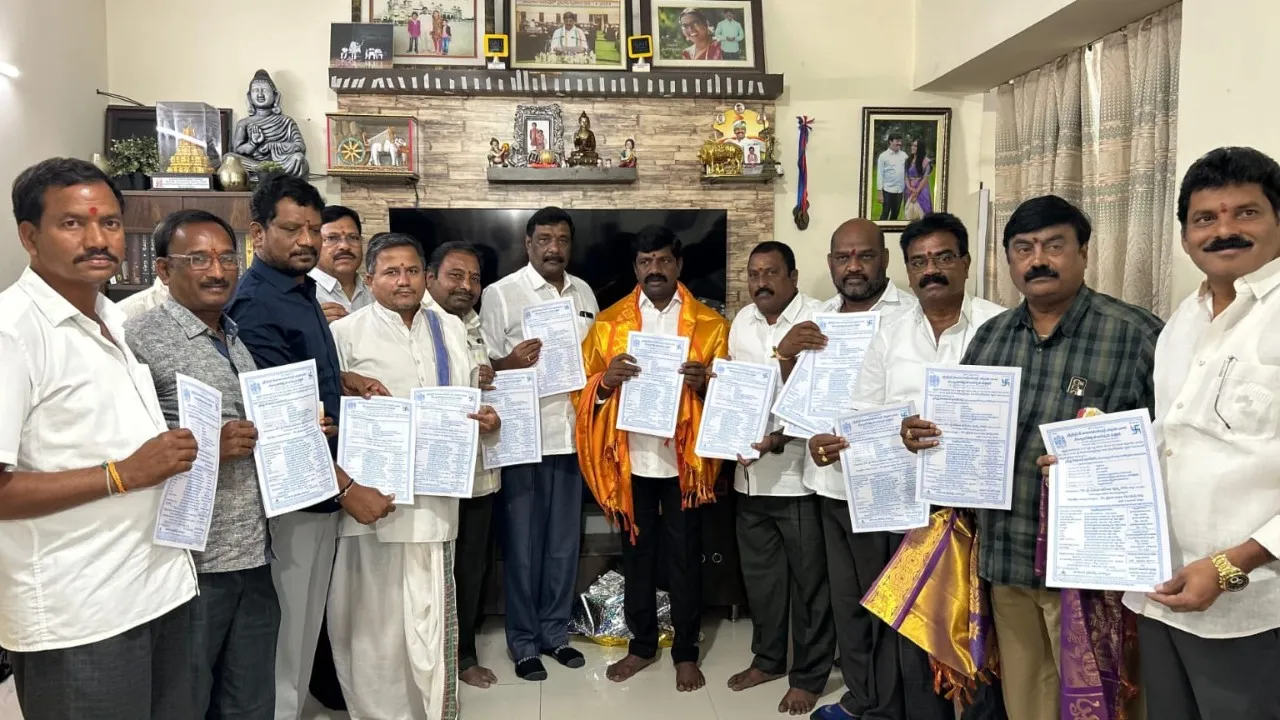 శ్రీరామనవమి ఉత్సవాలకు ఎమ్మెల్యే వేముల వీరేశంకు ఆహ్వానం 