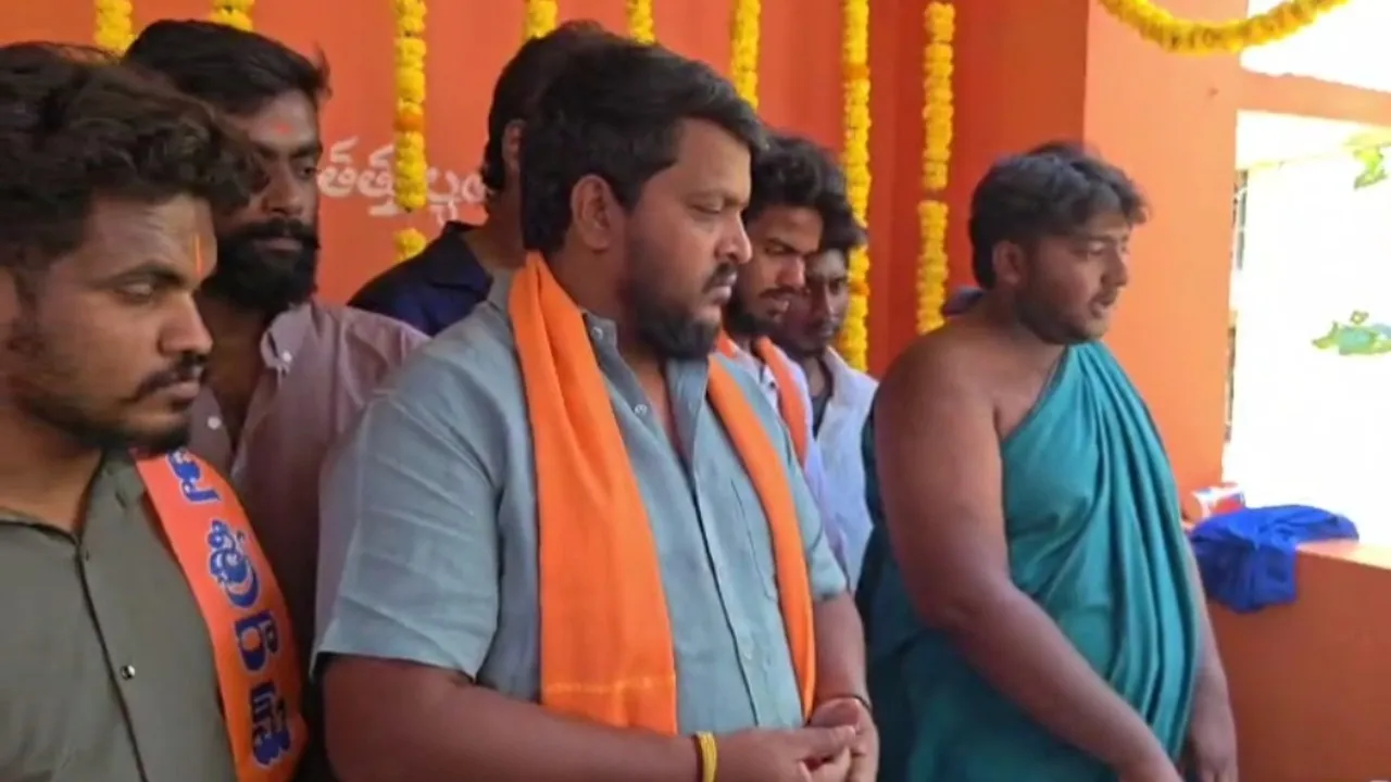 పుంగనూరు పట్టణం దోభి కాలని నందు టీం గణేశా వారి అధ్యర్యంలో ఘనంగా శ్రీరామనవమి ఉత్సవాలు 