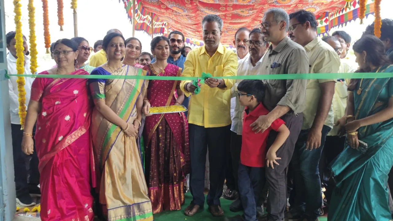 కుంటముక్కలలో ఐ.ఎం.ఎల్ పాలీ కంటైనర్స్ ఫ్యాక్టరీ ప్రారంభం
