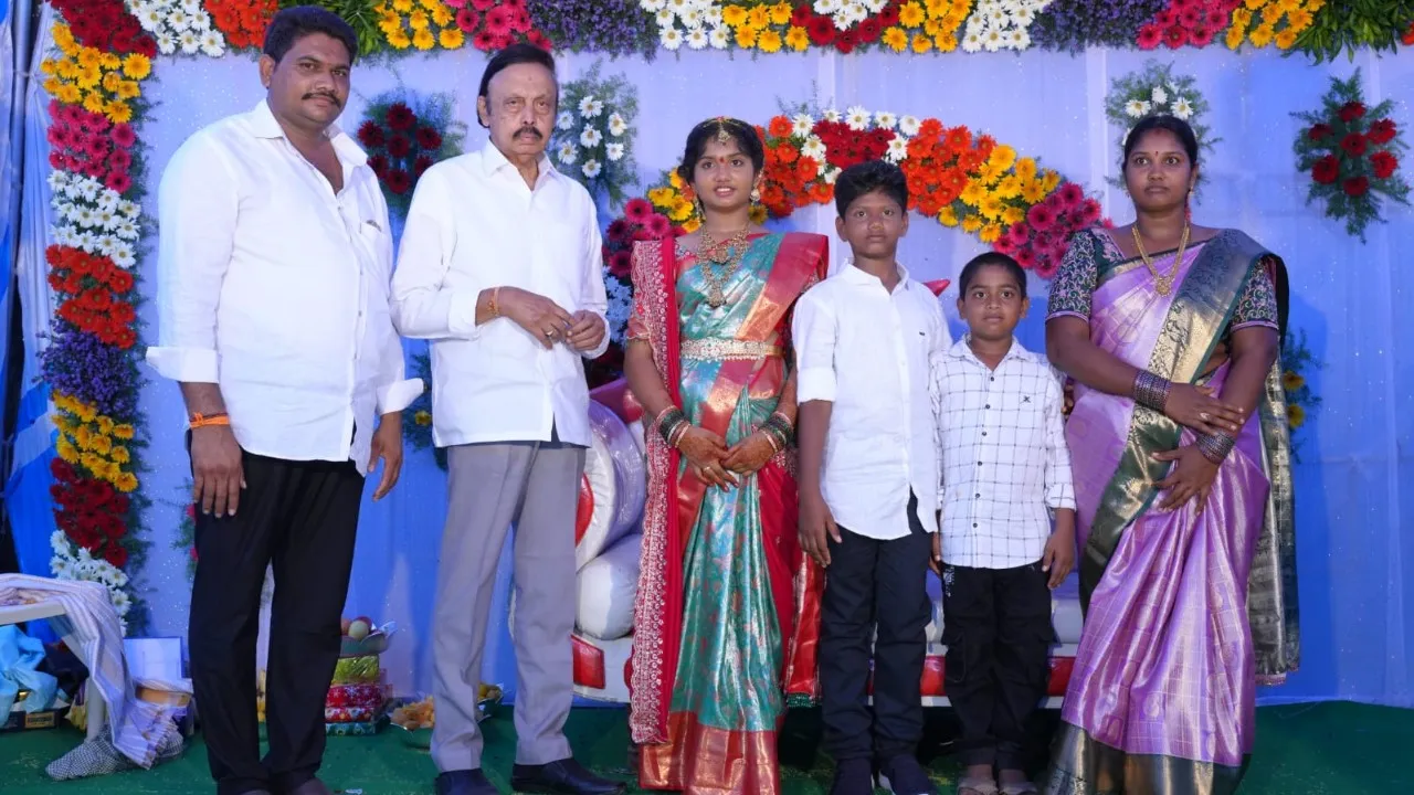 చాట్రాయిలో వైభవంగా వైసీపీ నేత ఇంట శుభకార్యాలు