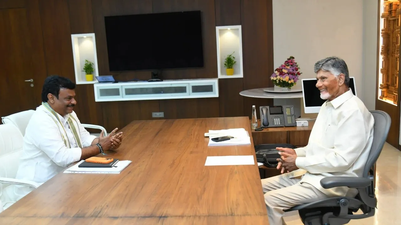  ఆయుస్మాన్ వయో వందన కార్డు ల గురించి చర్చించిన AP బీజేపీ చీప్ 