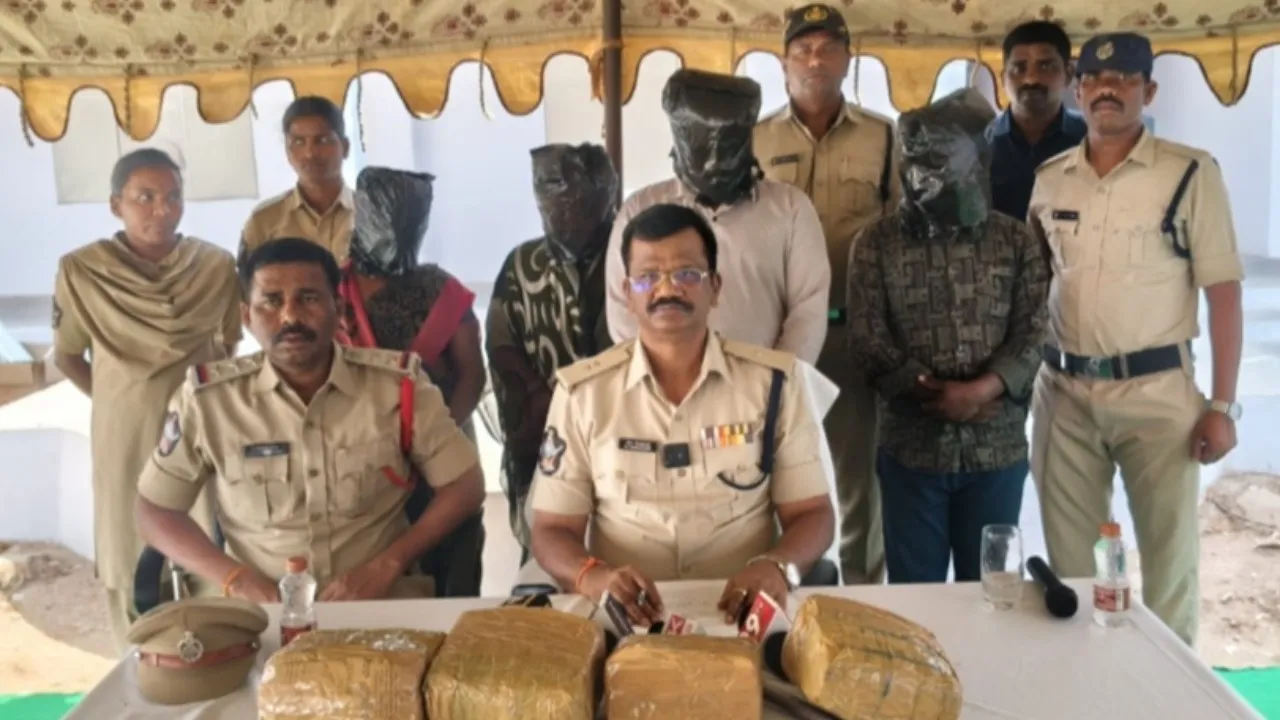 గంజాయి గుట్టురట్టు నలుగురు ముఠా సభ్యుల అరెస్ట్..
