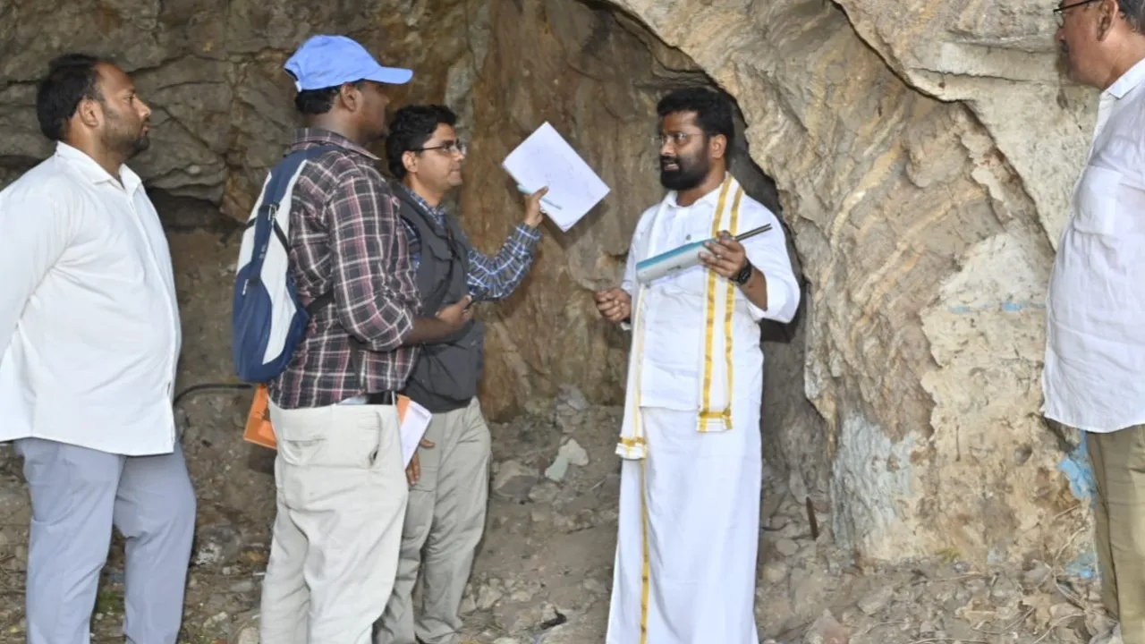 ఇంద్రకీలాద్రిపై ముమ్మరంగా ఎన్ ఐ ఆర్ ఎమ్ శాస్త్రవేత్తలు పరిశీలన