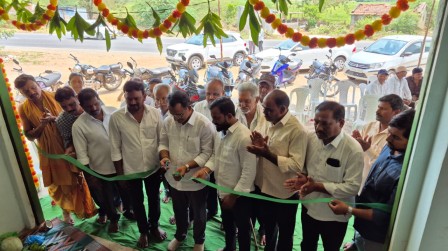 వెల్గటూర్ మండల కేంద్రం లో ఘనంగా టింబర్ డిపో ప్రారంభోత్సవం