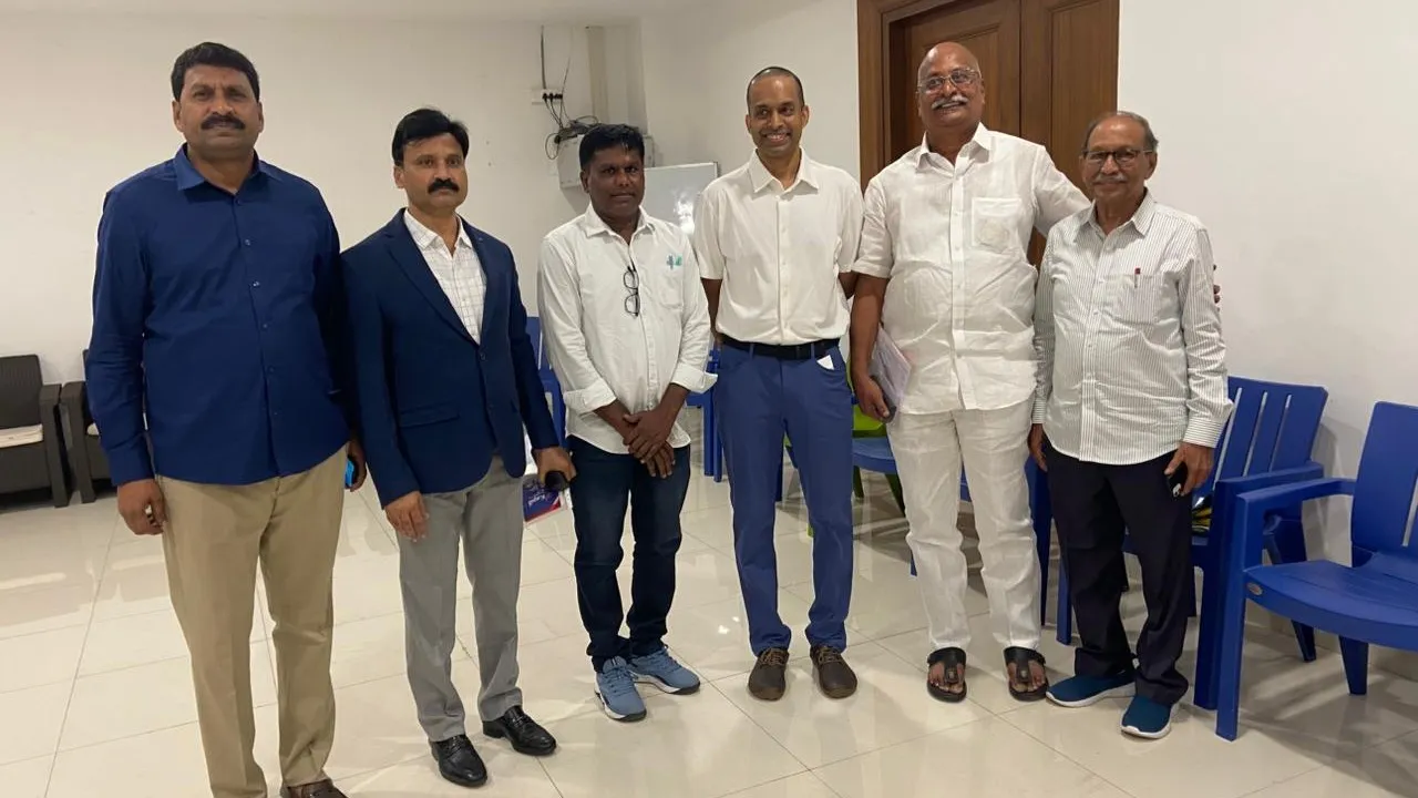 బ్యాట్ ఈసీ మెంబర్‌గా పుల్లూరి సుధాకర్ ఏకగ్రీవ ఎన్నిక