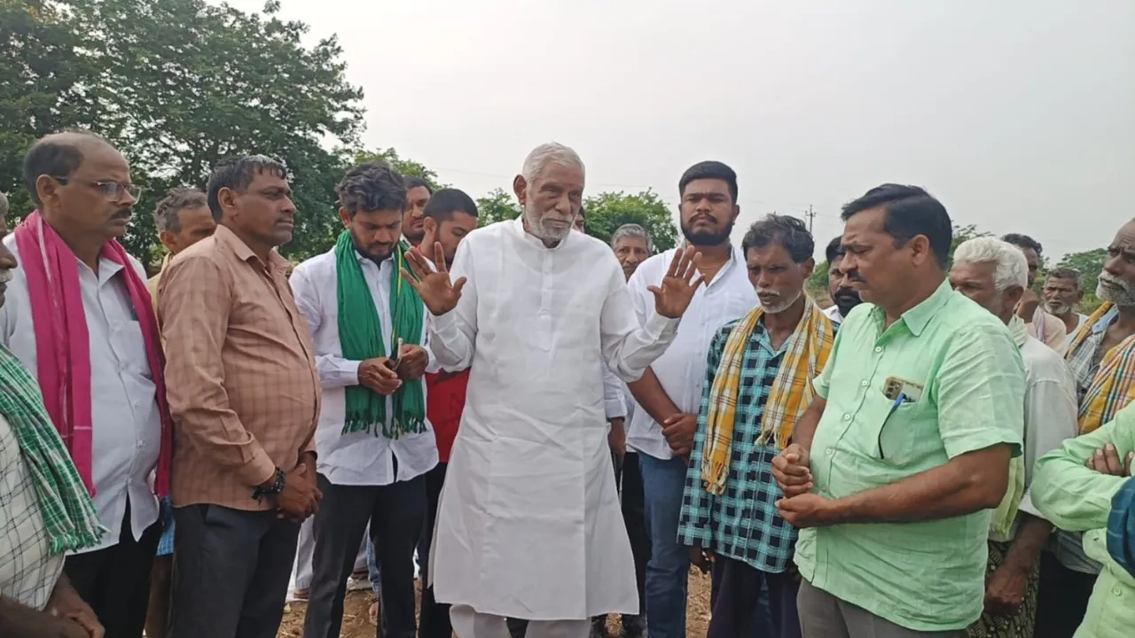 ​ఎలాంటి షరతులు లేకుండా మొక్కజొన్నను వెంటనే కొనుగోలు చేయాలి