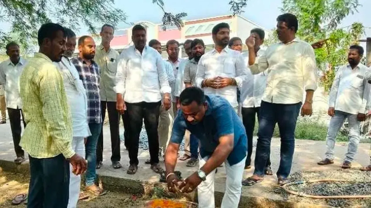 అన్నీ డివిజన్లలో అభివృద్ధి వేగవంతం : మేయర్