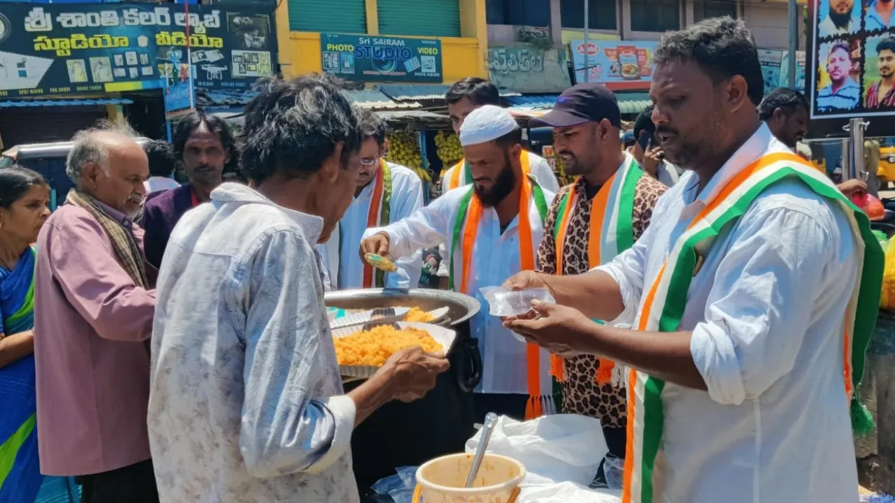 ఘనంగా మురళి మోహన్ యాదవ్   పుట్టినరోజు వేడుకలు 