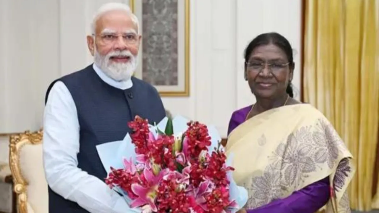 రాష్ట్రపతి ద్రౌపది ముర్ముతో ప్రధాని నరేంద్ర మోడీ భేటీ.. రాజకీయ వర్గాల్లో ఆసక్తి