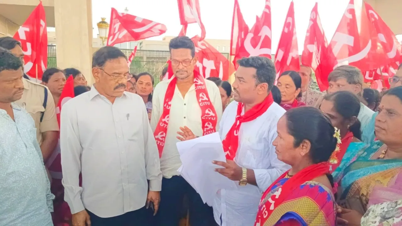 విద్యార్థులకు రుచికరమైన నాణ్యమైన భోజనం పెట్టడం ప్రభుత్వానికి ఇష్టం లేదా...?