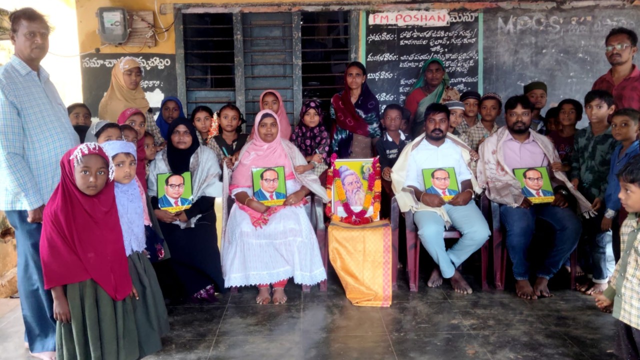 జింకలపాలెం పాఠశాలలో ముందస్తు గురుపౌర్ణమి వేడుకలు.. గురువులకు ఘన సన్మానం