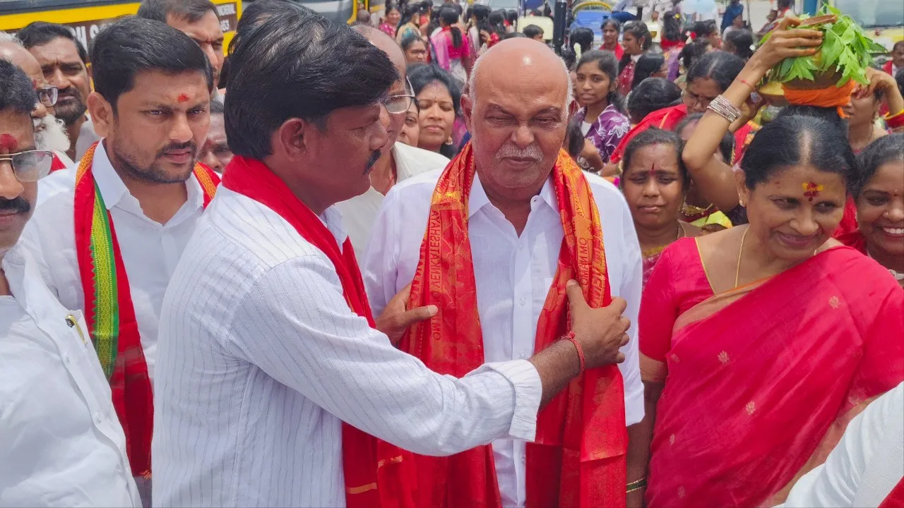 గంగా దేవి అమ్మవారి ఆశీస్సులతో ప్రజలందరూ సుఖసంతోషాలతో ఉండాలి 