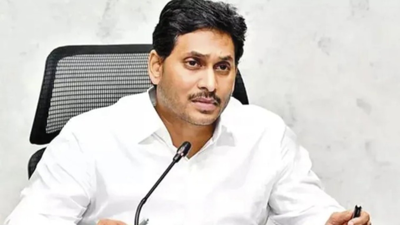 ఈనెల 13న కర్నూలుకు మాజీ సీఎం వైఎస్‌ జగన్‌