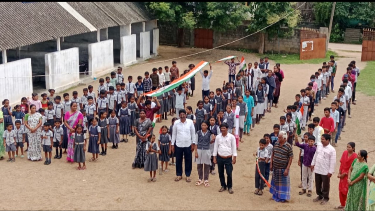 రామన్నపాలెంలో హర్‌ ఘర్‌ తిరంగా ప్రదర్శన