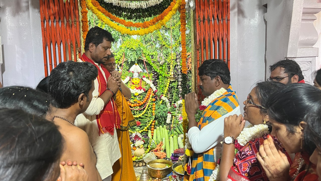 శాకాంబరీ దేవిగా చిట్యాల కనకదుర్గమ్మ 