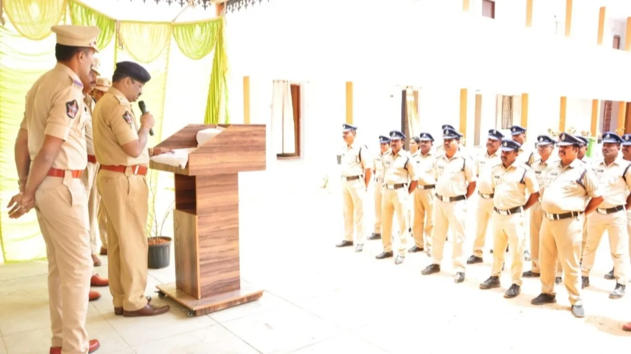 ఘనంగా సర్దార్ గౌతు లచ్చన్న జయంతి...