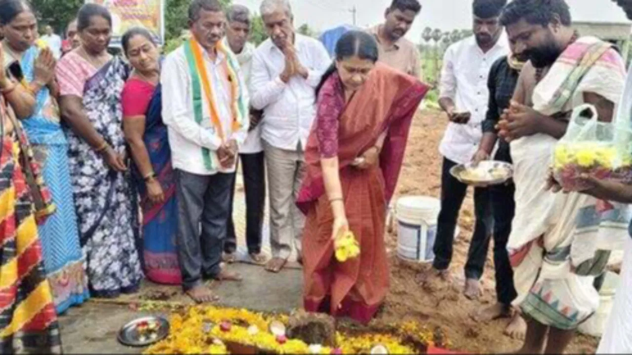 గుల్లకోటలో ఘనంగా శ్రీ రేణుక ఎల్లమ్మ తల్లి ఆలయ భూమిపూజ మహోత్సవం