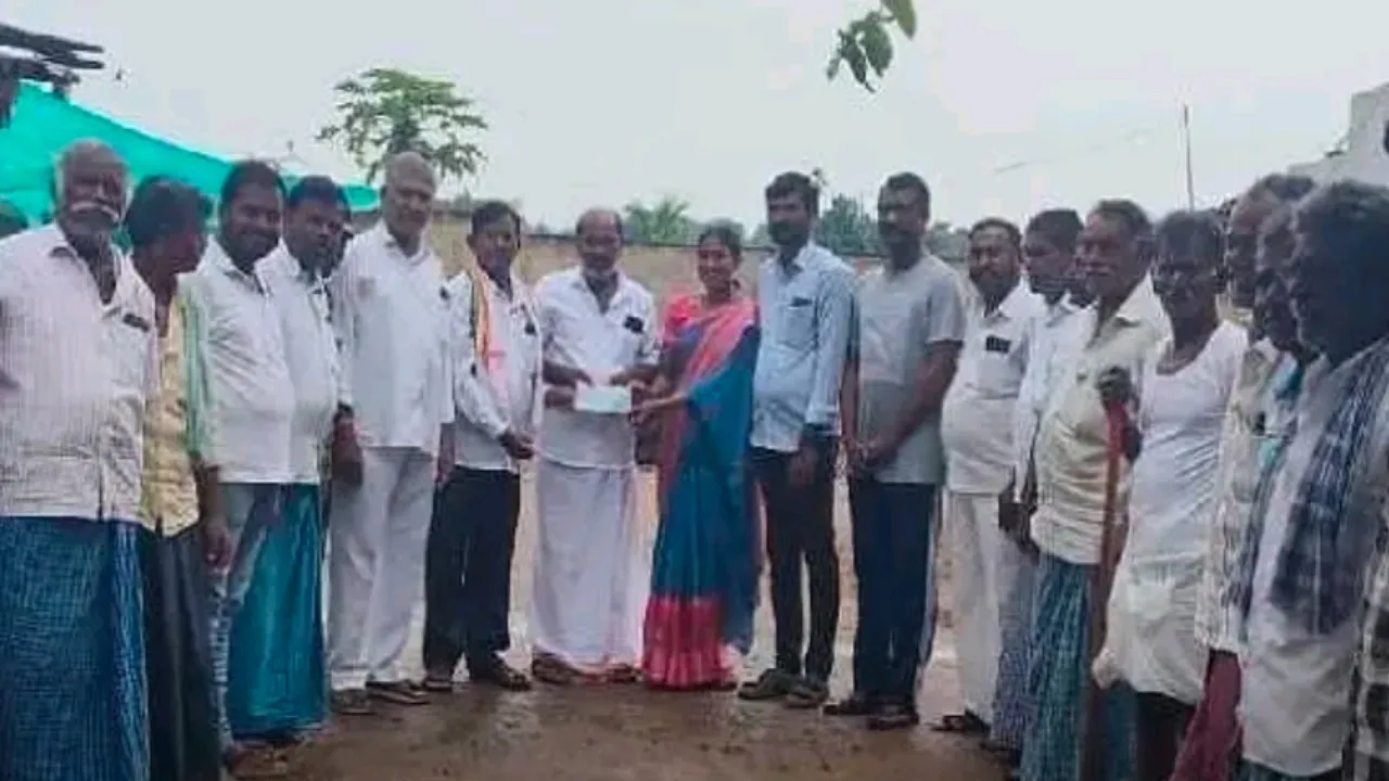 ఎల్కతుర్తి: జిలుగుల గ్రామంలో గేదె మృతికి రూ.40000 ఆర్థిక సాయం