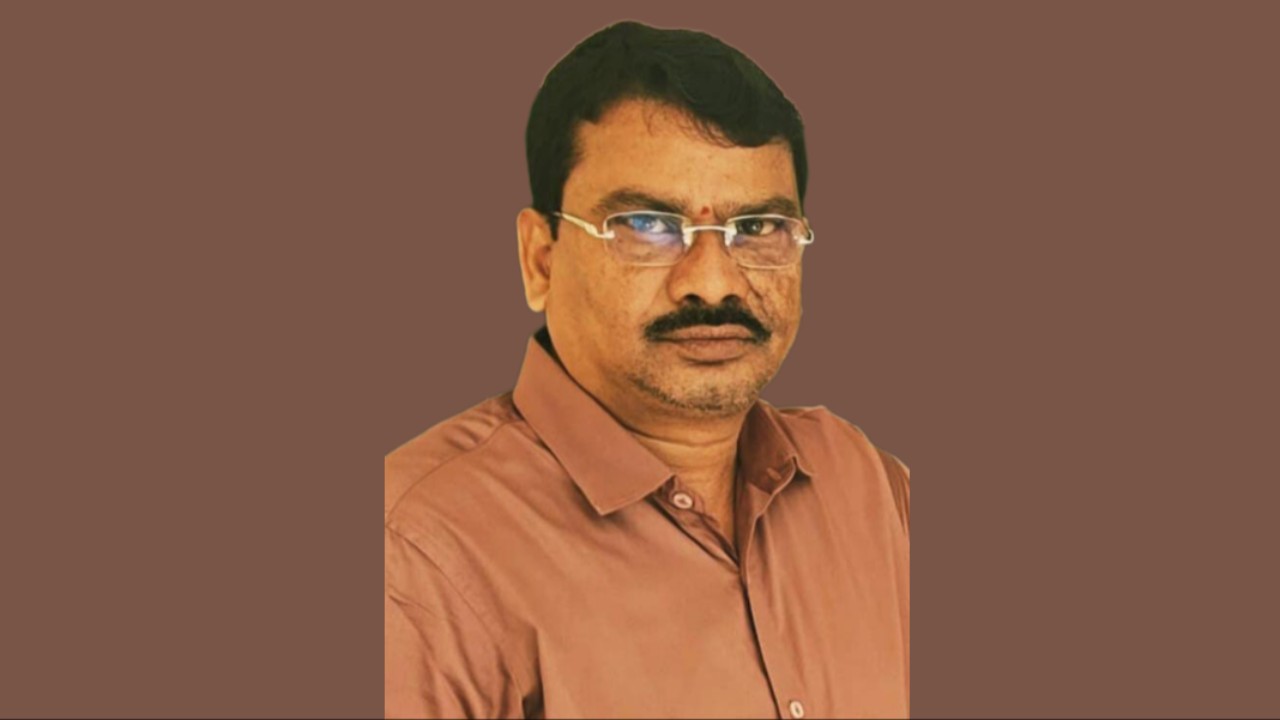 ఆదాయానికి మించి ఆస్తులు.. ఎమ్మార్వో శ్రీనివాస్ రెడ్డి నివాసాల్లో ఏసీబీ సోదాలు