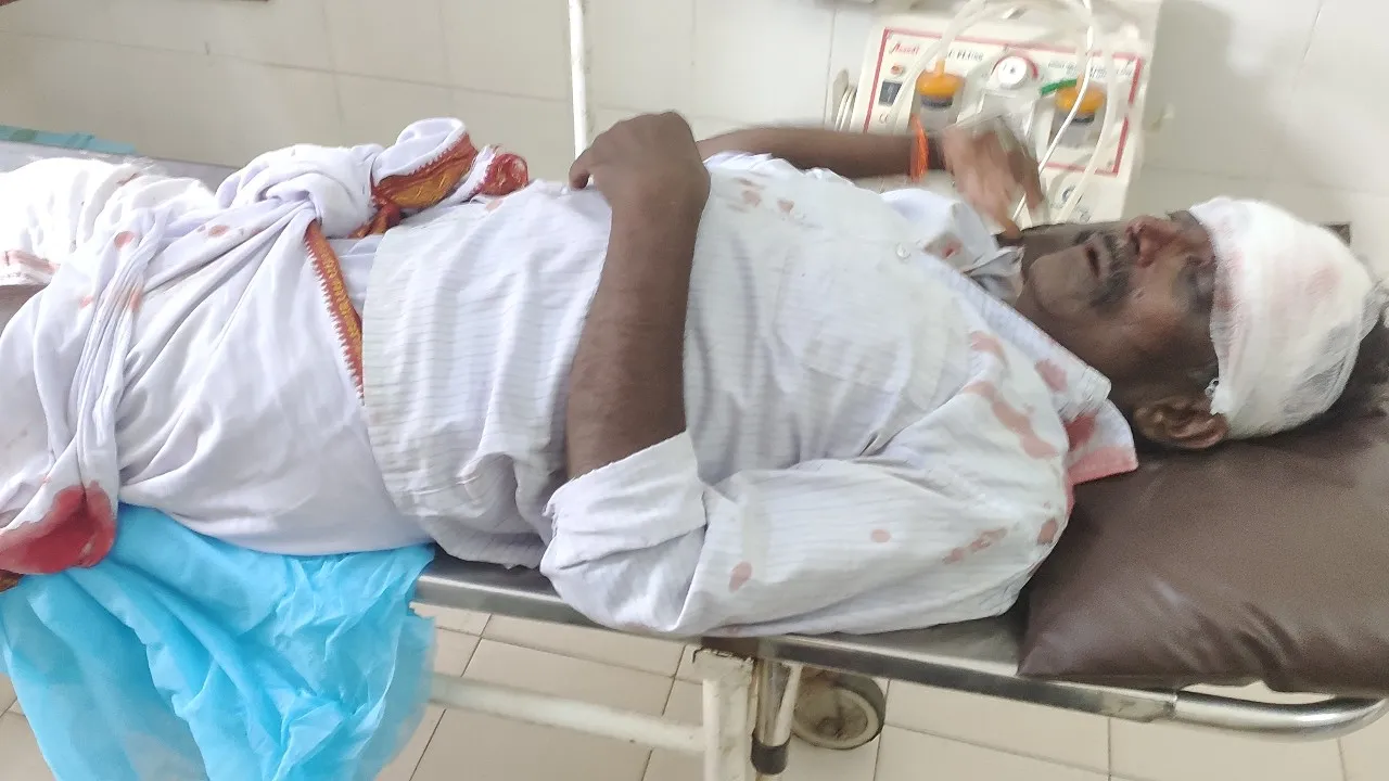 రామసముద్రం–పుంగనూరు రహదారిలో రోడ్డు ప్రమాదం..