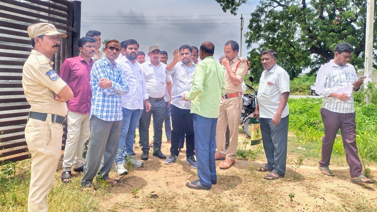 టీటీడీ భూమికి రెవెన్యూ అధికారుల సర్వే