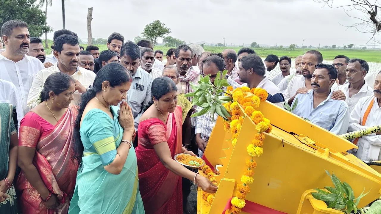 కొత్త కొమ్ముగూడెం – దౌడపల్లి రోడ్డు అభివృద్ధికి శ్రీకారం..