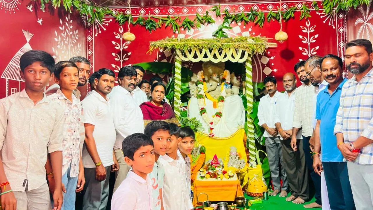 వినాయకుడి ఆశీస్సులతో నకిరేకల్ అభివృద్ధి పథంలో పయనం