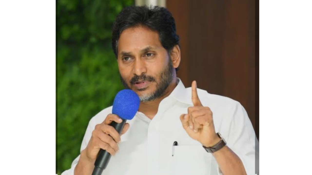 స్థానిక ఎన్నికలకు వైఎస్సార్‌సీపీ శ్రేణులు సిద్ధం కావాలి: వైసీపీ అధినేత