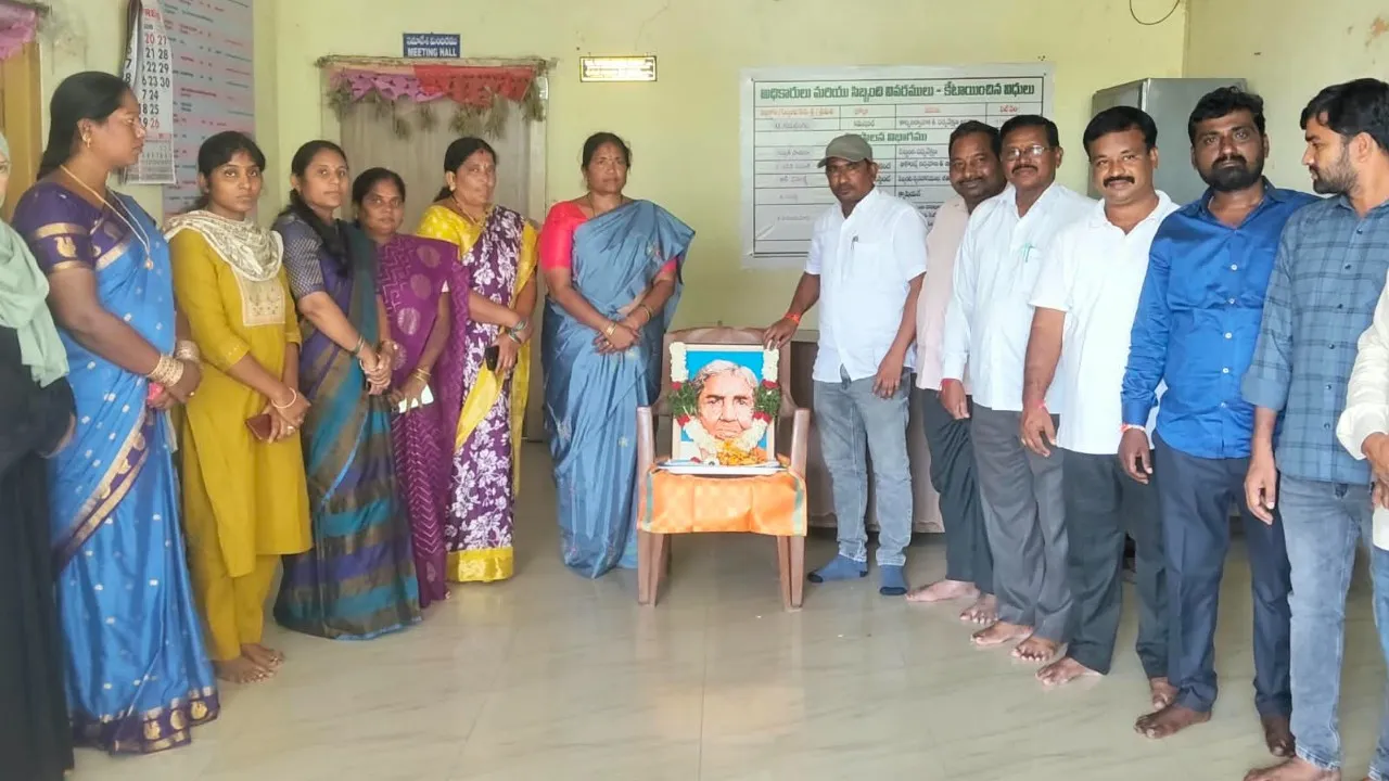 దొరల గడీలను బద్దలు కొట్టిన ధీరవనిత ఐలమ్మ